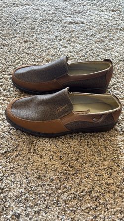 2 Men Slip on Walking Shoes Comfy Knitted Loafers Memory Foam Breathable Fashion Sneakers Non Slip Arch .Size 8 | 2 colours | single 15$ & both 25$