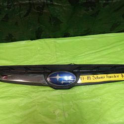 2017-18 Subaru Forester Grill (Body Parts)