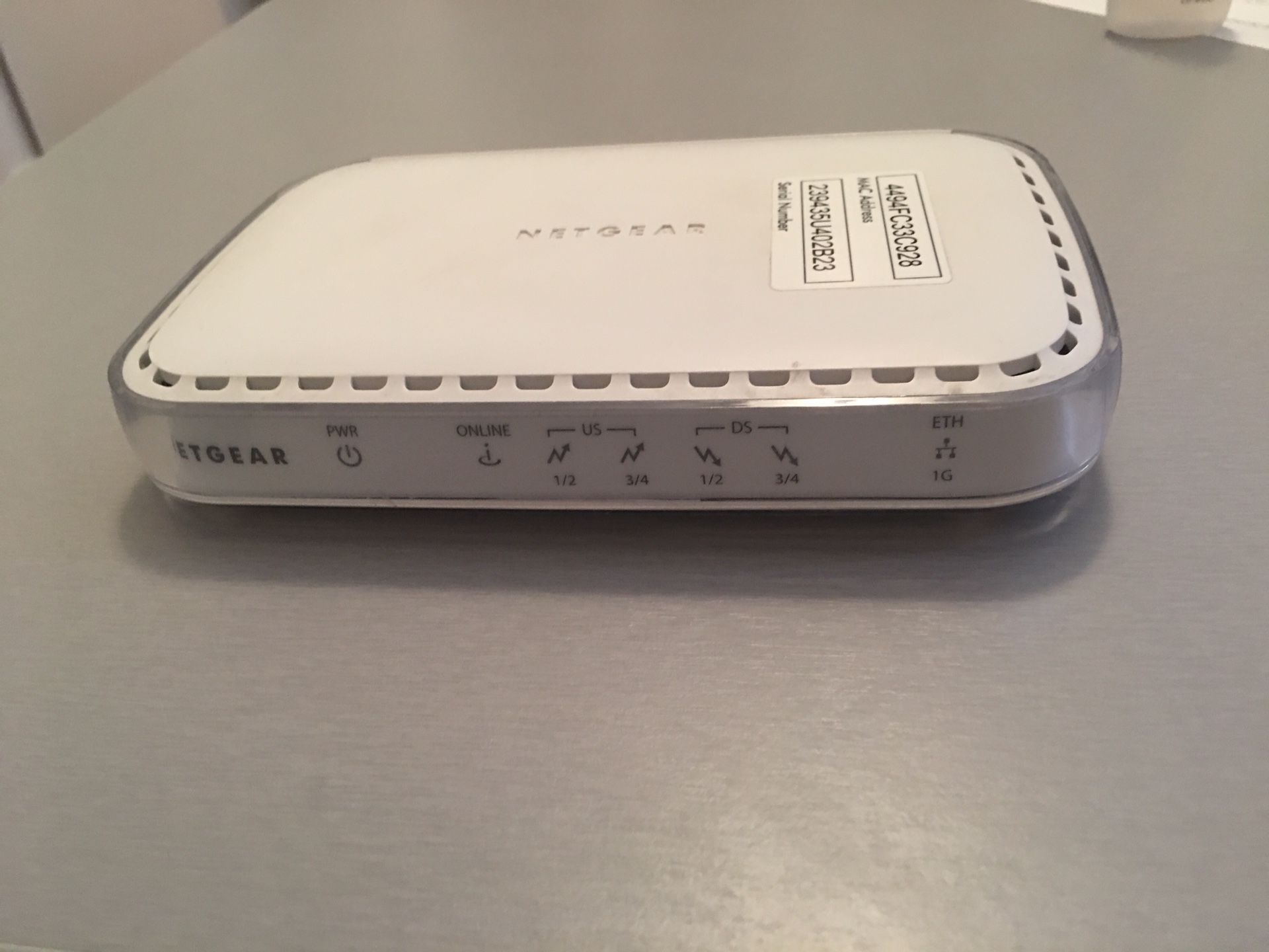 Netgear CMD31T Modem / works with Xfinity Comcast