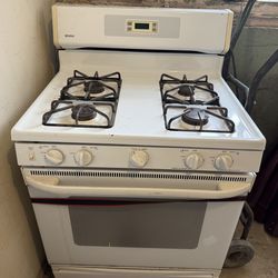 Stove, washer, fridge