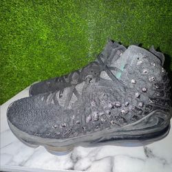 Nike LeBron 17s