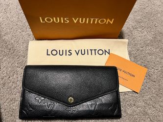 Louis Vuitton Sarah wallet