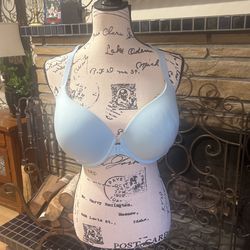 Victoria’s Secret Bra 36 DDD for Sale in Rahway, NJ - OfferUp