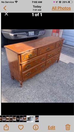 BEAUTIFUL FRENCH PROVINCIAL DRESSER