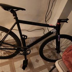 Fixed Gear 