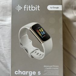 Fitbit Charge 5 BNIB