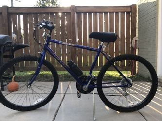 26" Huffy Mountain Bike