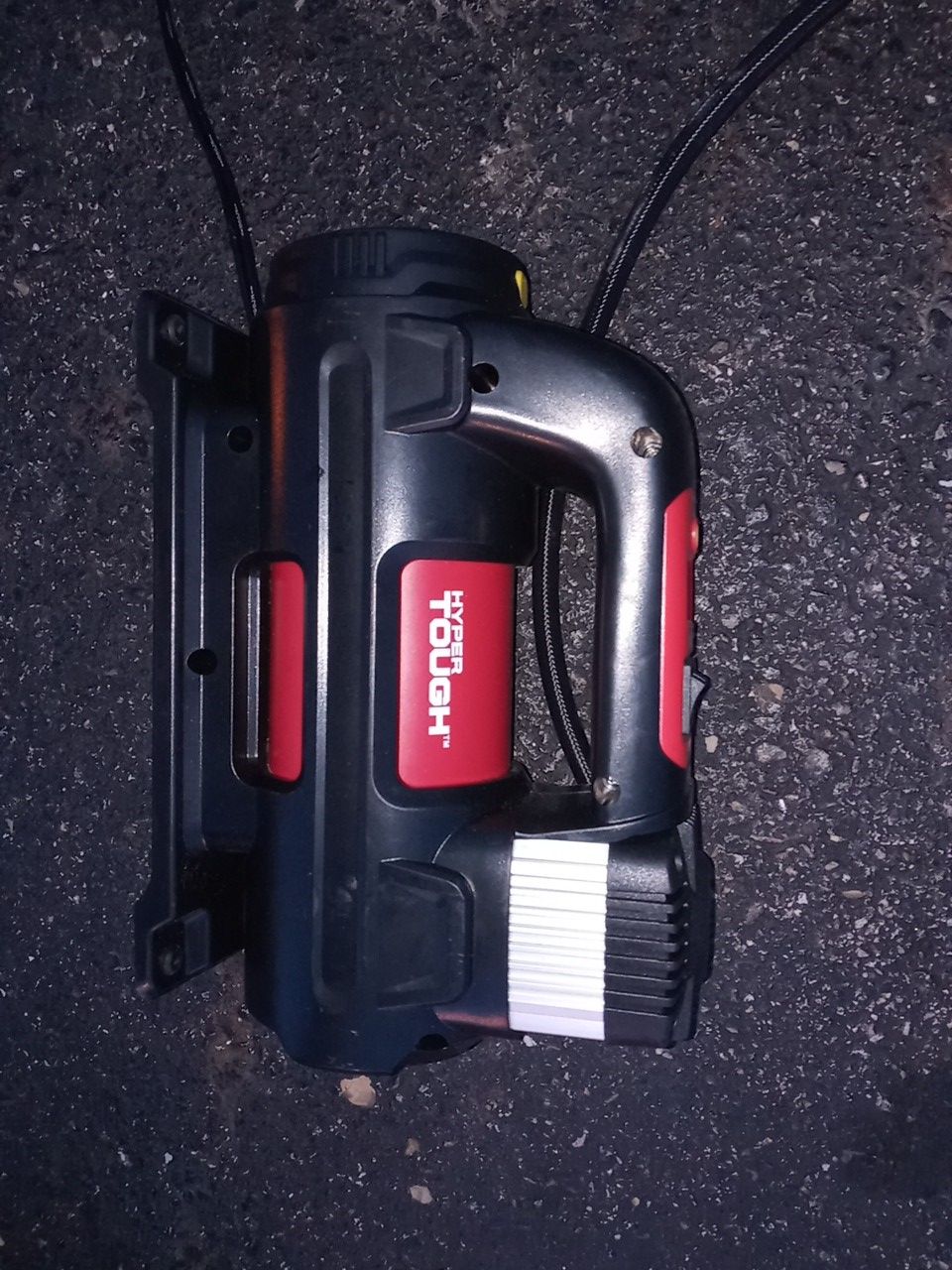 Hyper tough 12 volt compressor$25