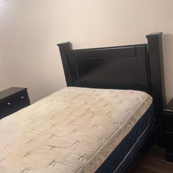 Queen Bedroom Set 