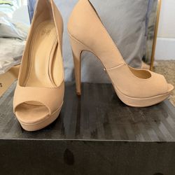 Colin Stuart Nude Peep-Toe heel