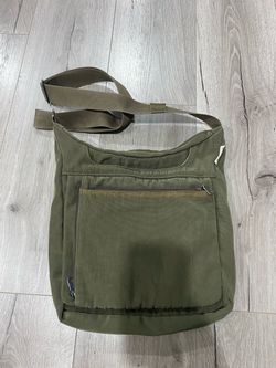 Vintage Ellington Olive Green Nylon Travel Crossbody Organizer Bag – Multi-Pocket , purse, shoulder bag