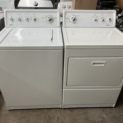 Kenmore Washer And Kenmore Eléctric Dryer 