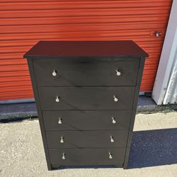 Black 5 Drawer Chest