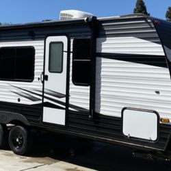 2021 Keystone Hideout