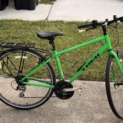 Trek FX 2 Hybrid Bike