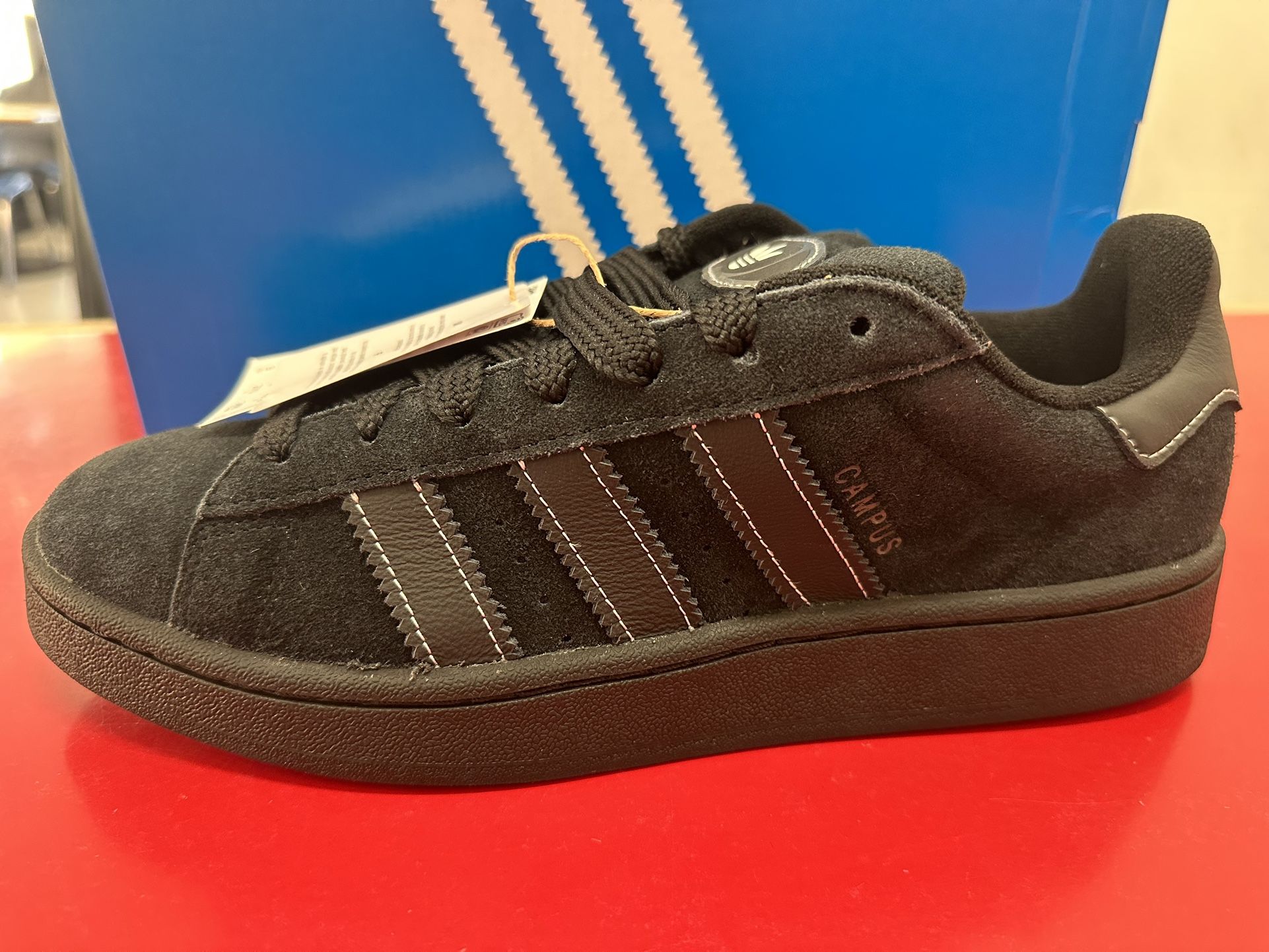 Adidas Mens Shos , Size # 9 , $70 Firm