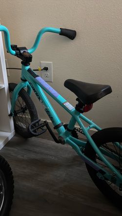 Kids 14’ bike for 3-5