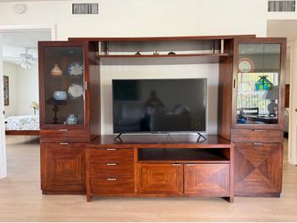 FREE Great wooden entertainment set
