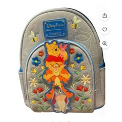 Disney Disneyland Loungefly Winnie The Pooh Piglet Tiger Purse Backpack And Wallet 