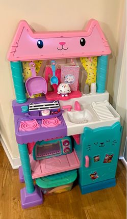 Gabbys Dollhouse Kitchen Set