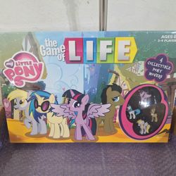 New, Mint, Sealed! My Little Pony The Game of Life Board Game 4 Collectible Pony Movers 2014