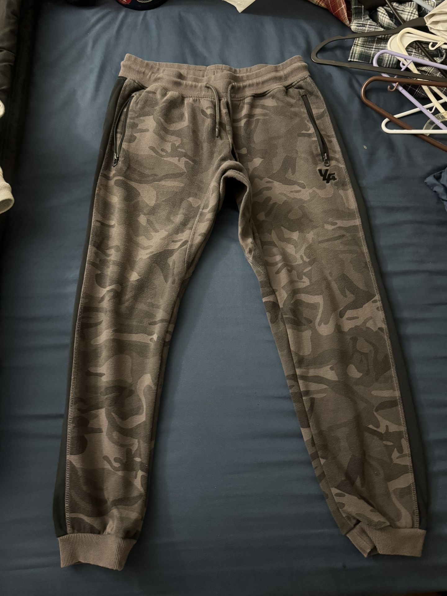 Young LA Joggers Black Camo