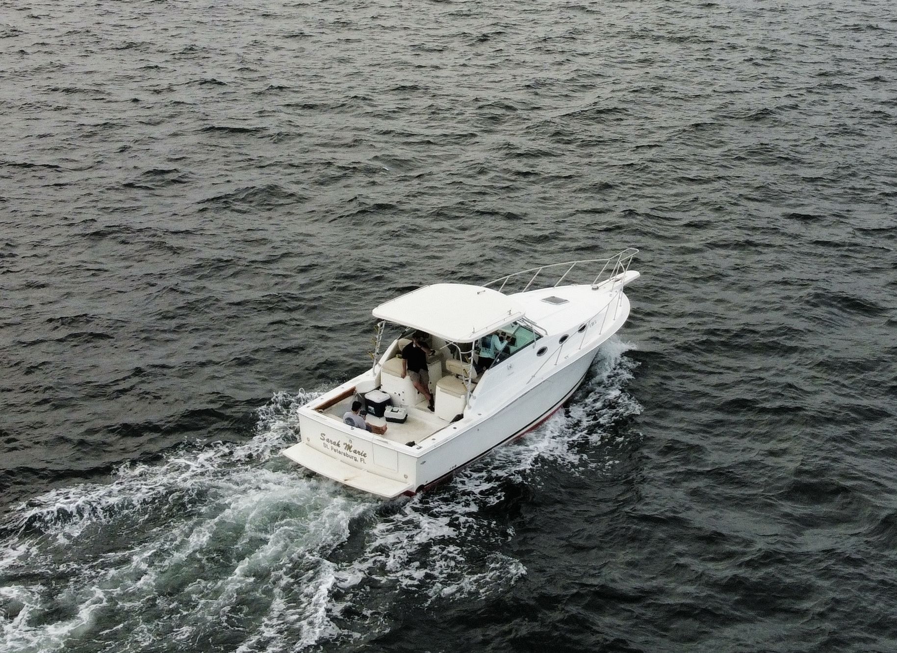 Fishing Boat Wellcraft Coastal 330