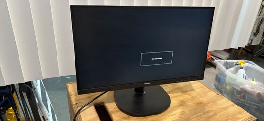 Philips 22” Full HD Monitor – HDMI + VGA – 75Hz – 1080p