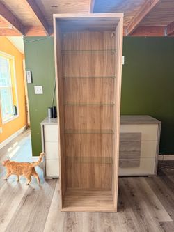 🪟 Glass Display Cabinet / Bookcase – Like New
