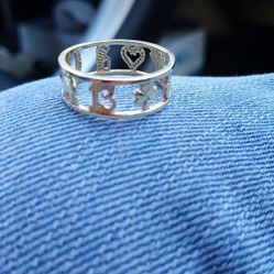 14k Gold Good luck Ring