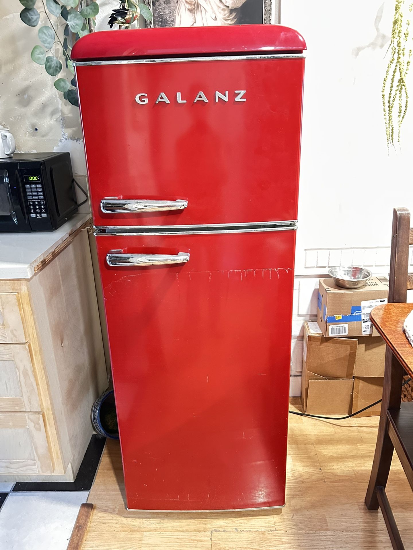 Refrigerator