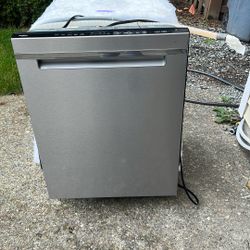 Whirlpool Dishwasher 