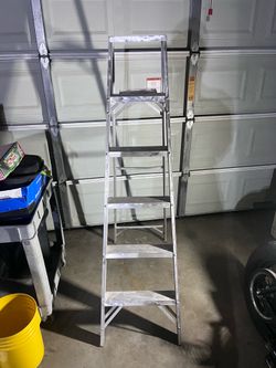 CRAFTSMAN 6’ Aluminum Ladder
