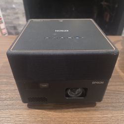 Epson  EpiqVision Mini EF12