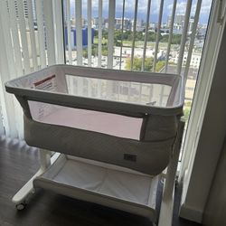 Rocking Bassinet for Baby Electric