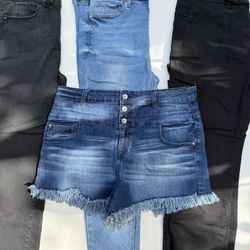 Bundle Of Woman Jeans And Short Size 17