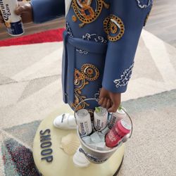 4 Ft Snoop Bobble Head