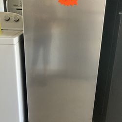 Vissani freezer 