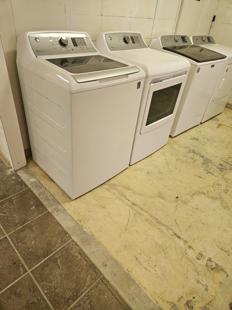 Ge Washer And Dryer Used Good Conditions 