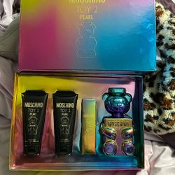 Moschino Toy 2 Pearl Set 
