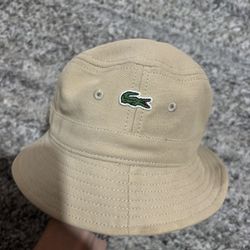 Lacoste 
