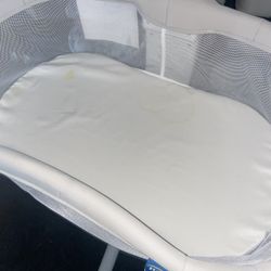 Halo Baby Bassinet 