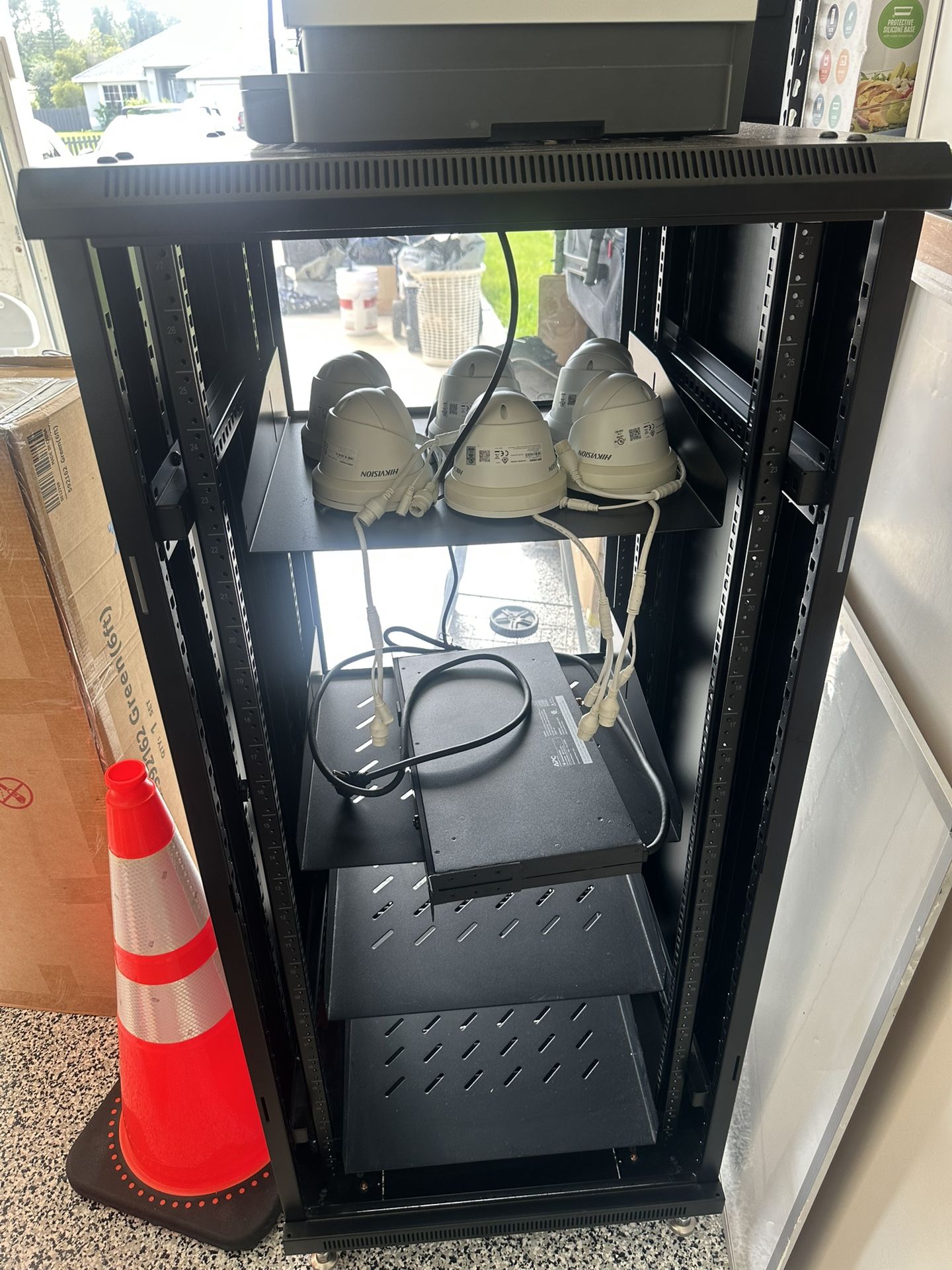 Computer rack