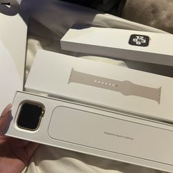 Apple Watch SE Second Gen 40mm