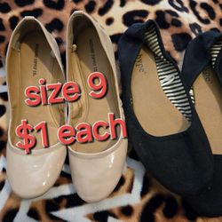 Woman's Flats Size 9 $1 Each