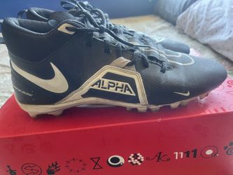 Size 11.5 Football Shoes 