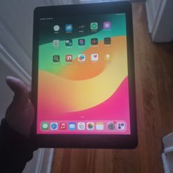 6th Generation iPad 128GB Wifi+Cellular 