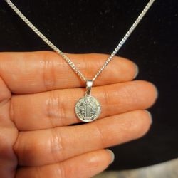 Italy 925 Sterling Silver Dainty Cuban Link Necklace 22" w/ Small St. Benedict Charm for Women Plata 925 Cadena con Dije de San Benito Para Dama 22"