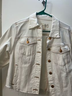 Women’s medium white jean jacket