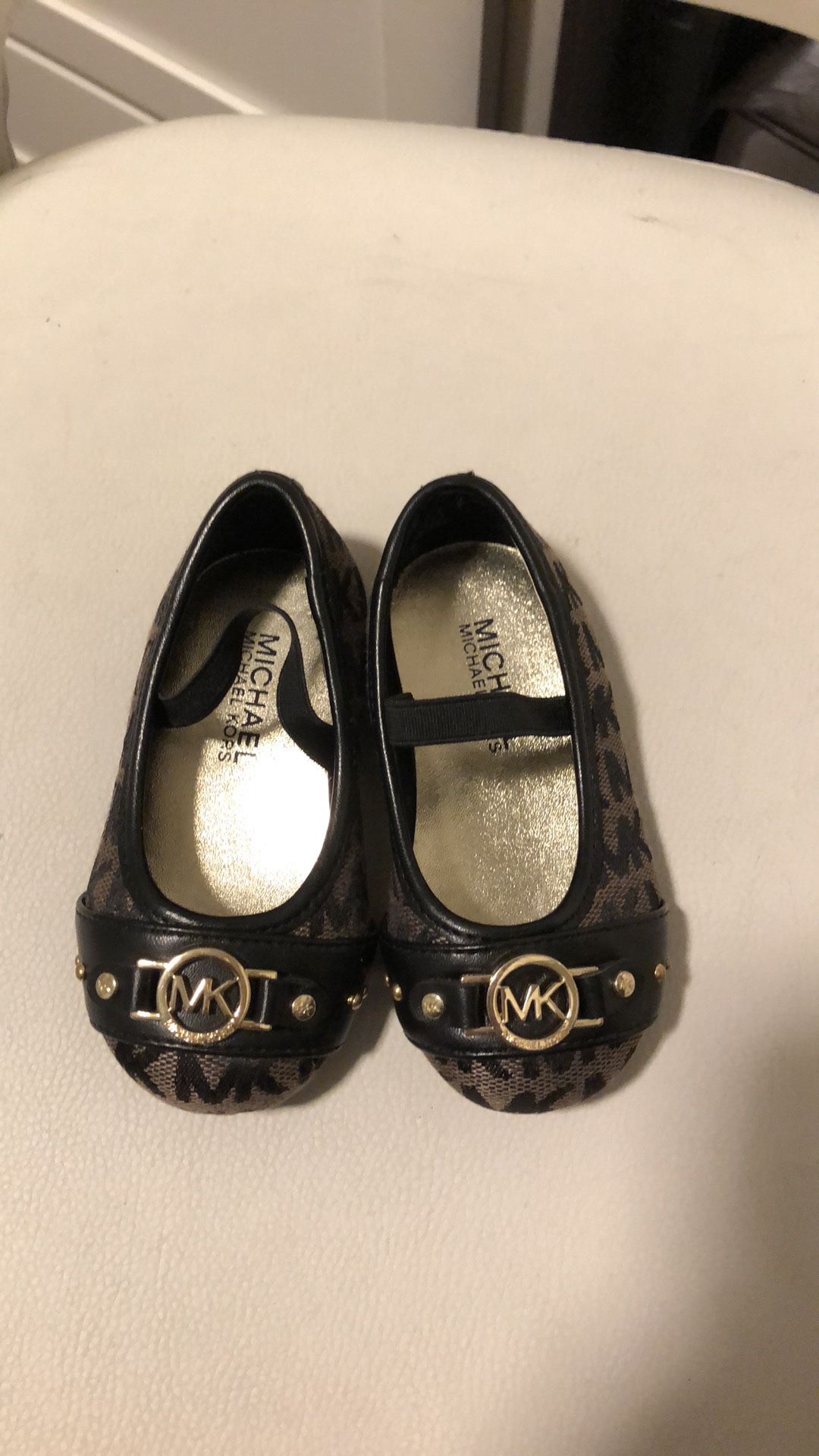 Michael Kors baby shoes size 5